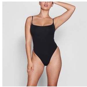 SKIMS Fits everybody cami bodysuit